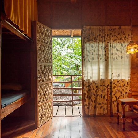 Panglao Chocolate Hills Hostel מראה חיצוני תמונה