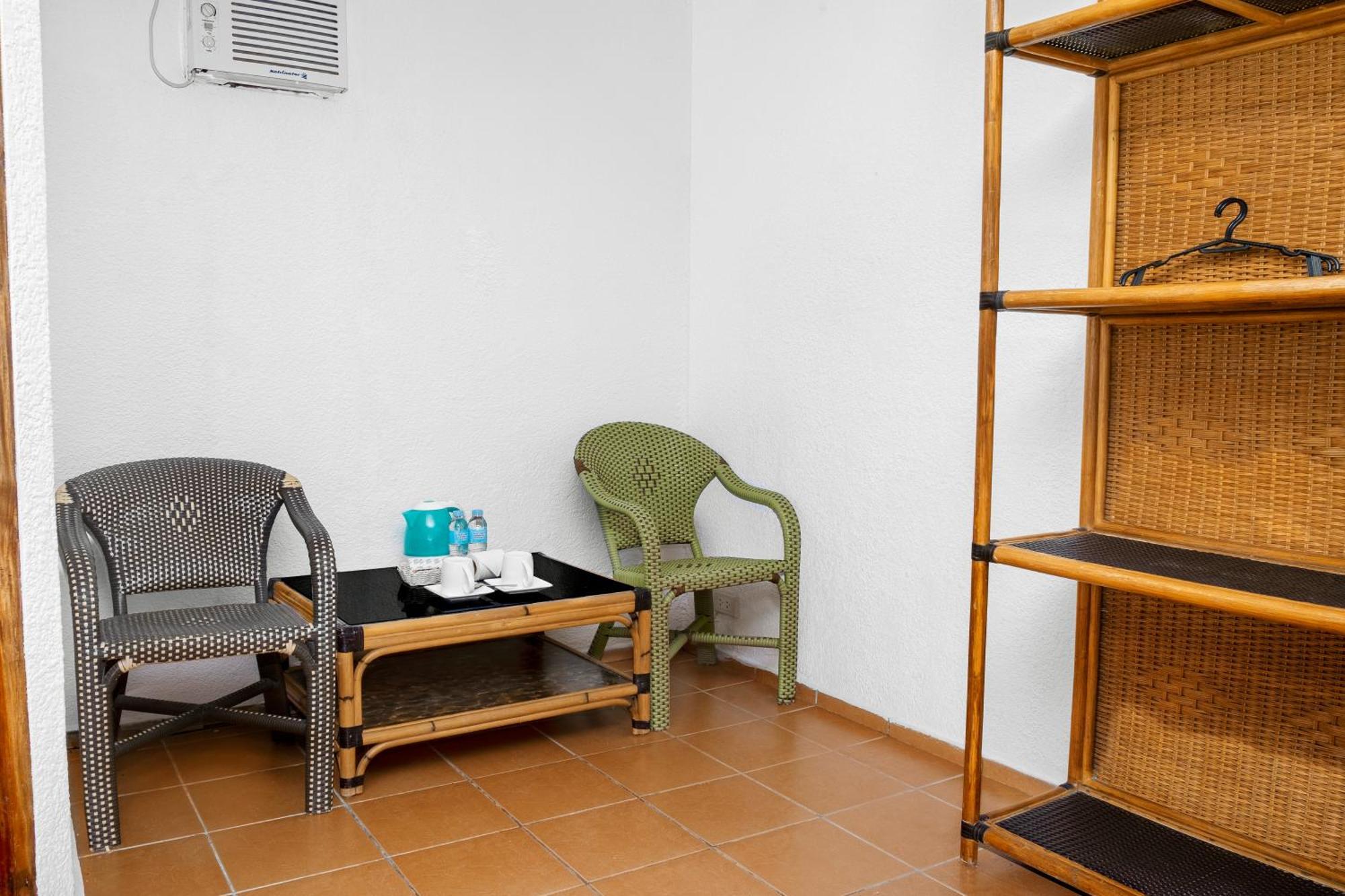 Panglao Chocolate Hills Hostel מראה חיצוני תמונה