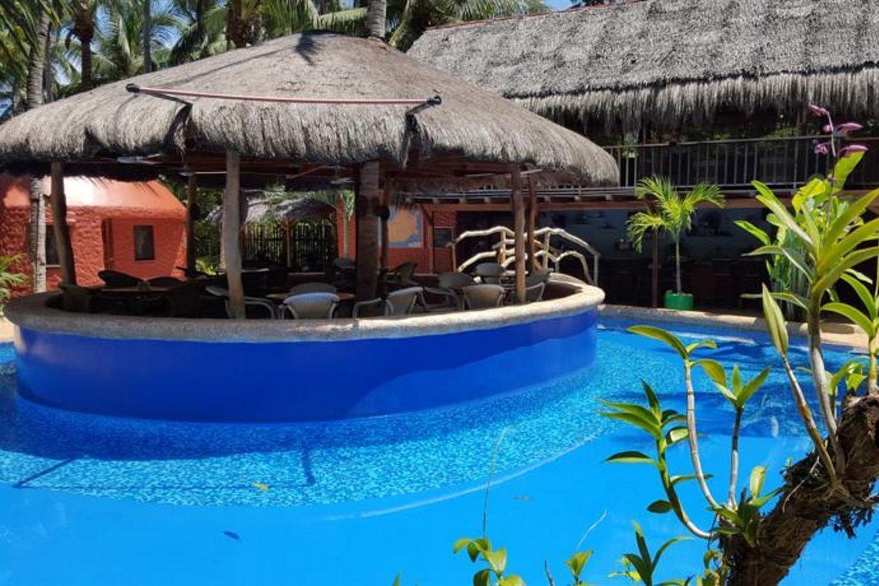 Panglao Chocolate Hills Hostel מראה חיצוני תמונה